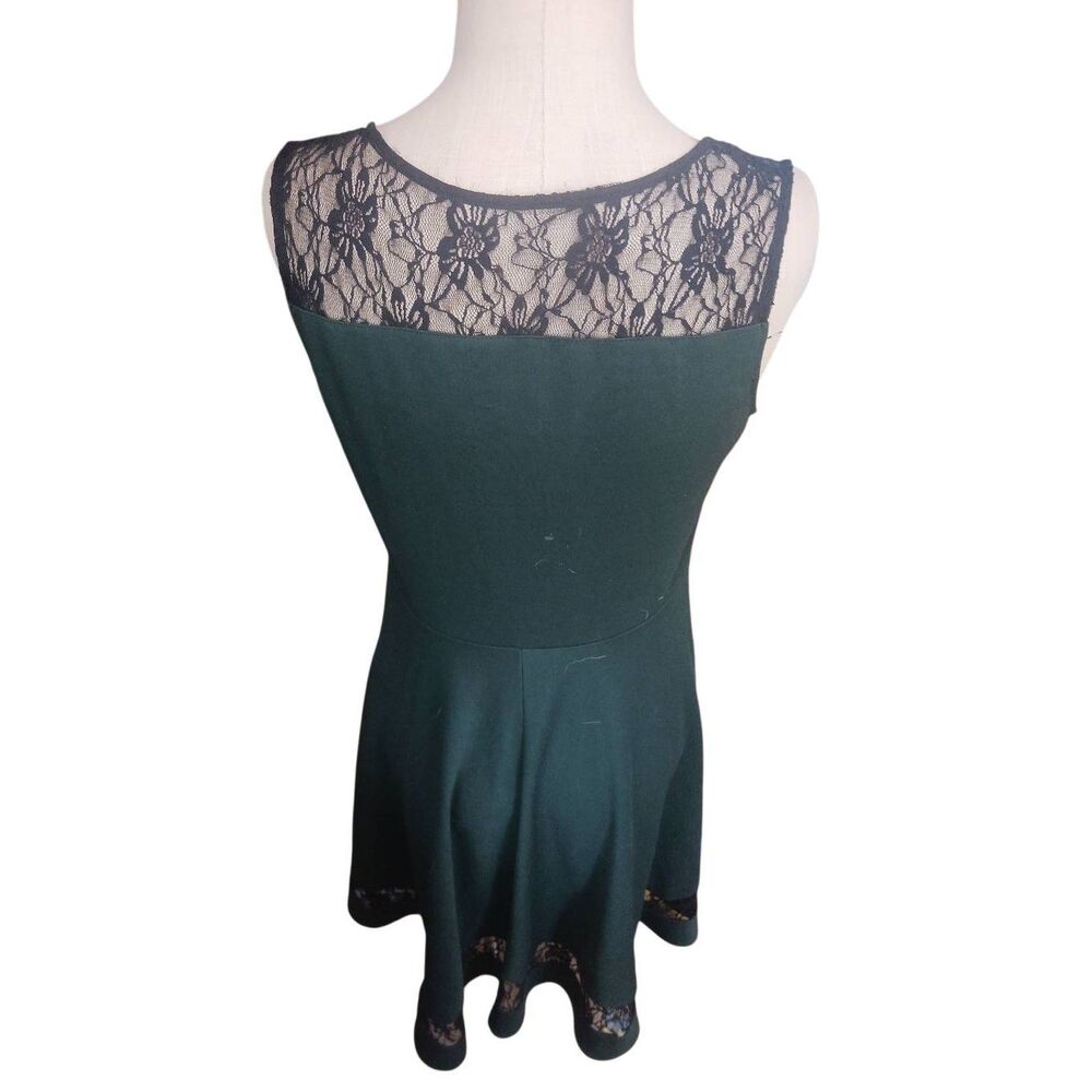 Women's lace over forest green extra large fit and flare fashion dress